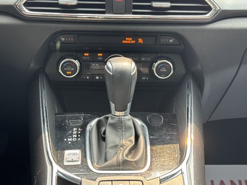 Used 2016 MAZDA CX-9 Touring AWD/4WD image 12