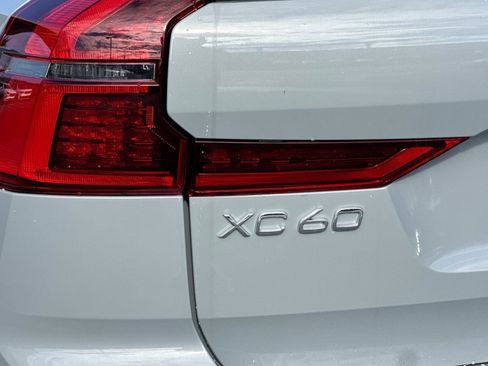 New 2026 Volvo XC60 B5 Plus w/ Climate Package AWD/4WD image 27