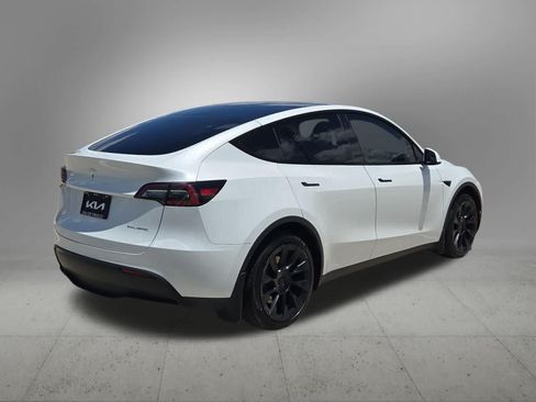 Used 2023 Tesla Model Y Long Range AWD/4WD image 6