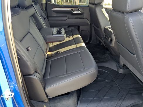 Used 2025 Chevrolet Silverado 1500 RST w/ Convenience Package II image 35