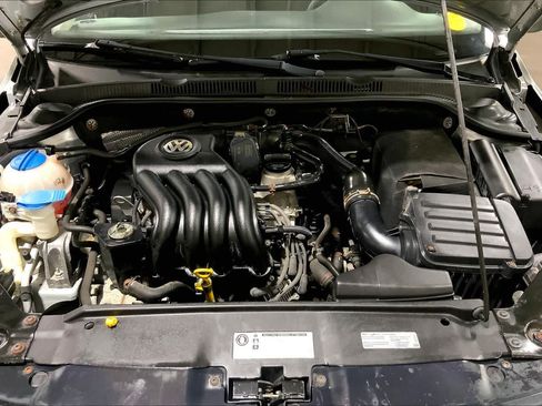 Used 2014 Volkswagen Jetta S FWD image 32