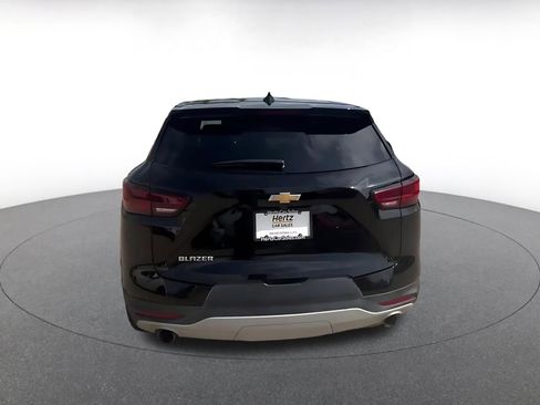 Used 2025 Chevrolet Blazer LT image 12