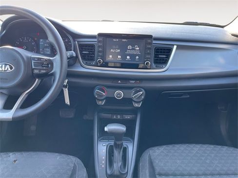 Used 2020 Kia Rio S image 11