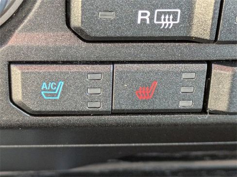 Certified 2018 Ford F450 Platinum w/ Platinum Ultimate Package image 24