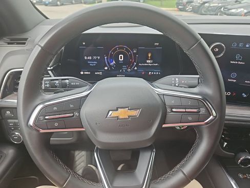 Used 2025 Chevrolet Tahoe LT AWD/4WD image 18