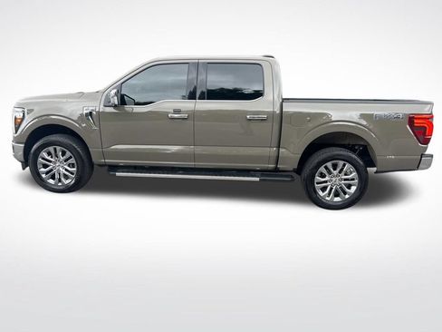 Used 2025 Ford F150 Lariat w/ Equipment Group 501A Mid AWD/4WD image 8