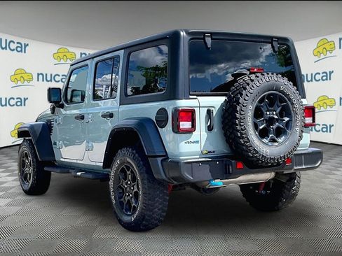 Used 2023 Jeep Wrangler Unlimited w/ Cold Weather Group AWD/4WD image 4