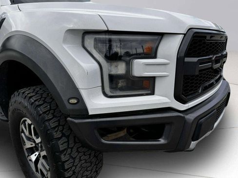 Used 2019 Ford F150 Raptor w/ Equipment Group 802A Luxury image 10