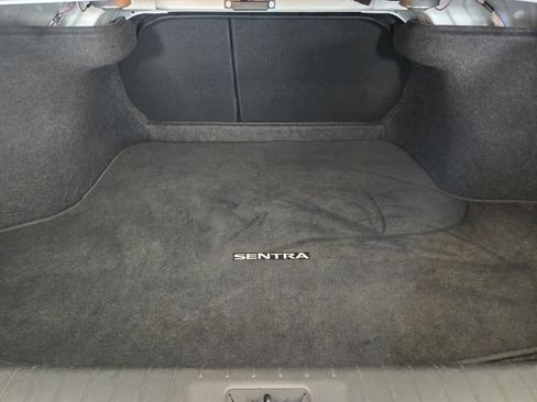 Used 2025 Nissan Sentra SV FWD image 35