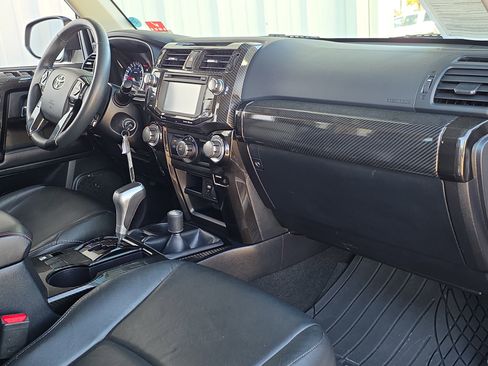 Used 2019 Toyota 4Runner TRD Off-Road image 33