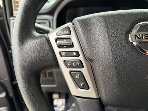 Used 2021 Nissan Titan S AWD/4WD image 20