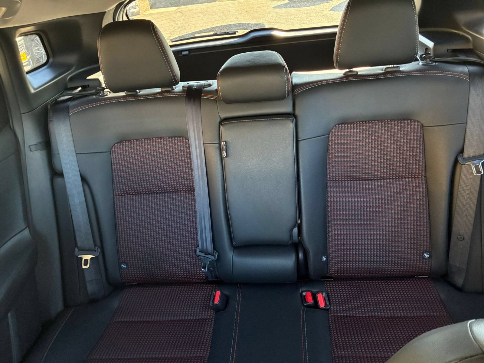 Used 2026 Nissan Kicks SR FWD image 38