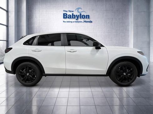 New 2026 Honda HR-V Sport image 8