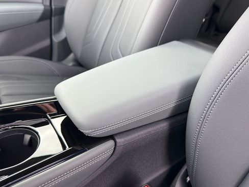 New 2026 Audi Q3 quattro 2.0T AWD/4WD image 15