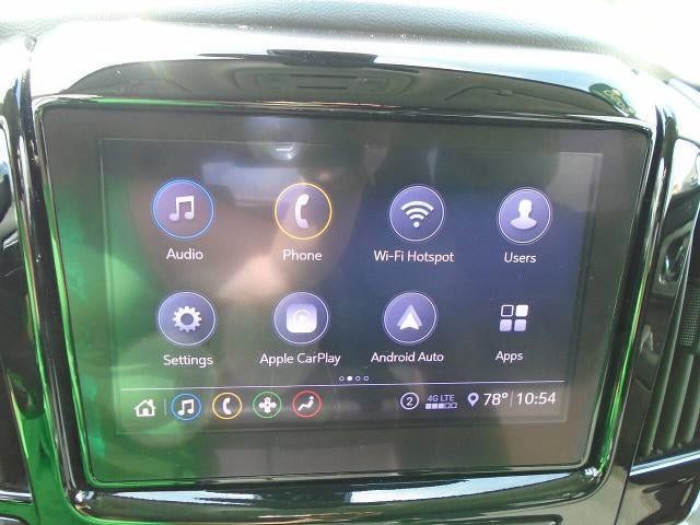 Used 2020 Chevrolet Traverse LT w/ Driver Confidence II Package AWD/4WD image 10