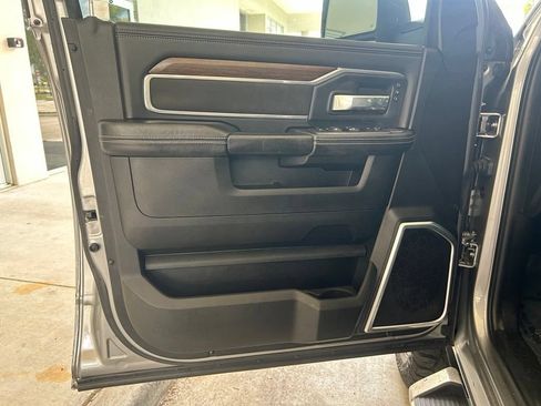Used 2023 RAM 2500 Laramie AWD/4WD image 42