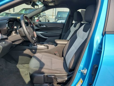 Used 2025 Chevrolet Trax RS w/ Driver Confidence Package FWD image 14