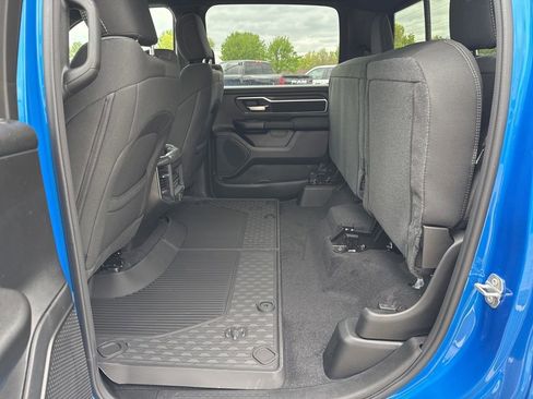New 2026 RAM 1500 4x4 Crew Cab image 16