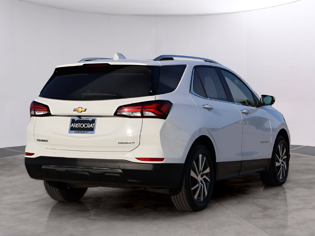 Used 2024 Chevrolet Equinox Premier FWD image 7