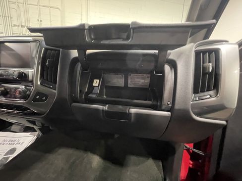 Used 2015 Chevrolet Silverado 1500 LT w/ Rally 2 Edition image 24