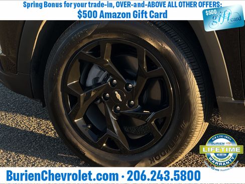 Used 2025 Chevrolet Trax LS w/ LS Convenience Package image 30