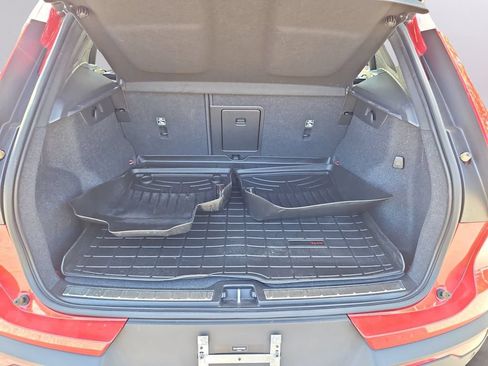 Used 2023 Volvo XC40 B5 Plus w/ Driver Assist Package AWD/4WD image 37
