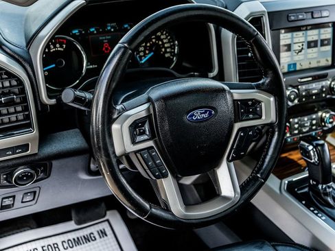 Used 2019 Ford F150 Lariat image 25