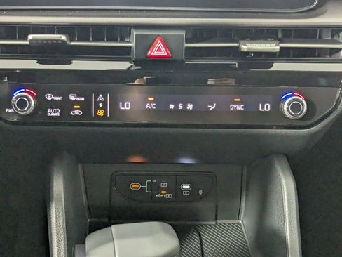 New 2026 Kia Sportage SX FWD image 20