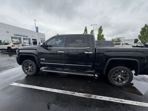 Used 2016 GMC Sierra 1500 SLT w/ All-Terrain Package AWD/4WD image 18