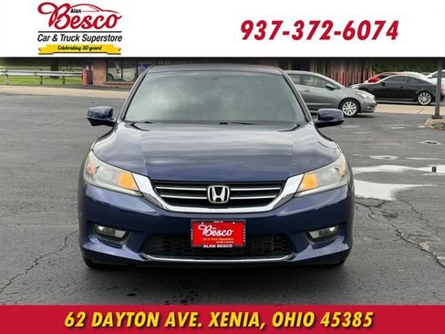 Used 2014 Honda Accord EX image 2