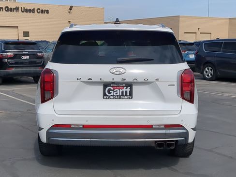 Used 2023 Hyundai Palisade Calligraphy AWD/4WD image 5