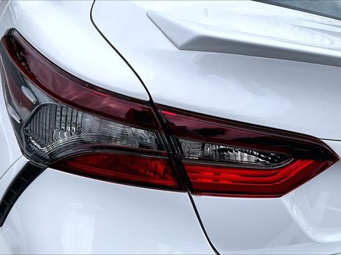 Used 2023 Toyota Camry SE image 28