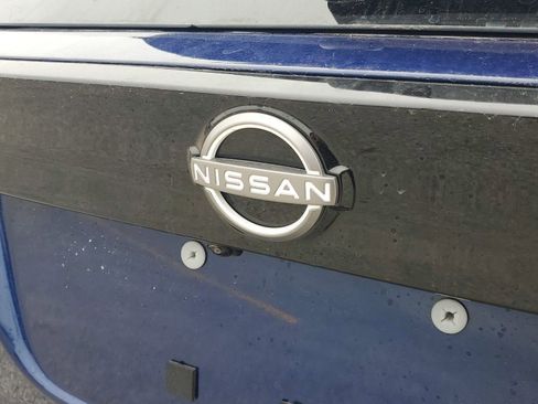 New 2025 Nissan Kicks SV w/ Illumination Package image 8