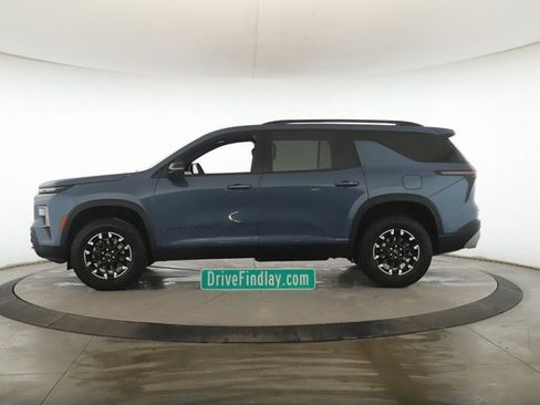 Used 2025 Chevrolet Traverse Z71 w/ LPO, Floor Liner Package image 9