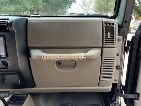 Used 2003 Jeep Wrangler Sport image 29