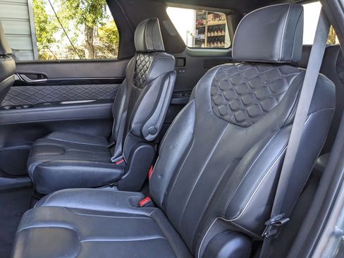 Used 2020 Hyundai Palisade Limited image 14