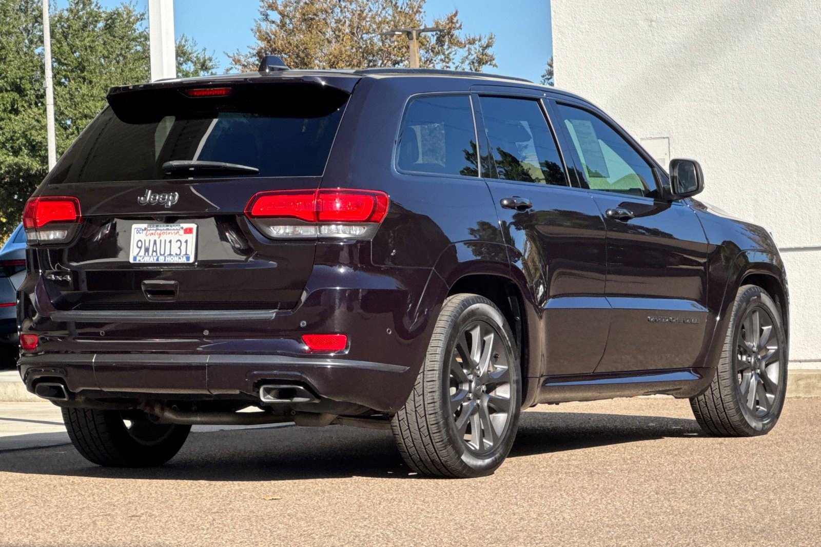 Used 2018 Jeep Grand Cherokee High Altitude AWD/4WD image 9