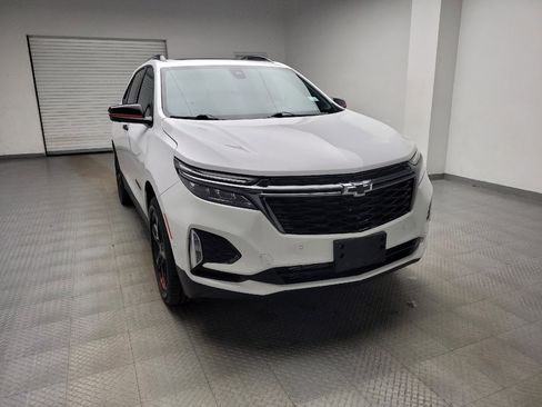 Used 2023 Chevrolet Equinox Premier image 14