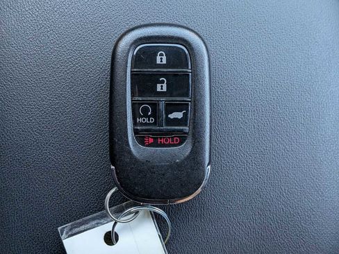 Certified 2024 Honda HR-V Sport image 32