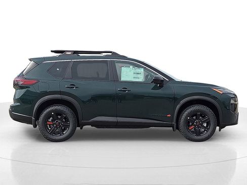 Used 2026 Nissan Rogue SV AWD/4WD image 6