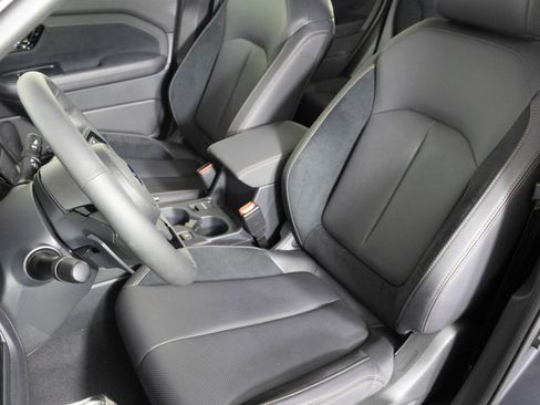 Used 2025 Subaru Forester Touring image 18