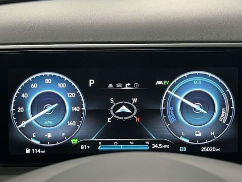 Certified 2024 Hyundai Tucson Limited AWD/4WD image 44