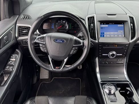 Used 2019 Ford Edge ST w/ Equipment Group 401A AWD/4WD image 11
