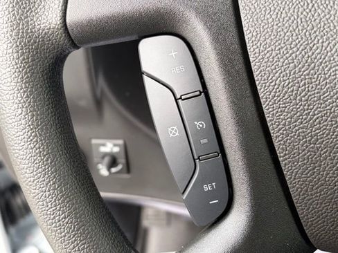 New 2026 GMC Savana 2500 w/ Driver Convenience Package image 22