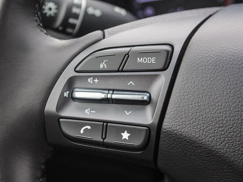 Certified 2023 Hyundai Kona SEL w/ Convenience Package image 32