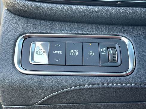 New 2026 Buick Enclave Sport Touring w/ Super Cruise Package FWD image 18