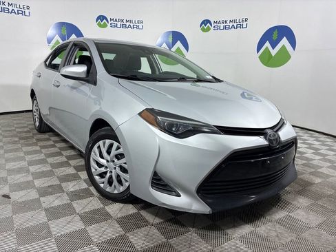 Used 2019 Toyota Corolla LE image 1
