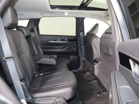 Used 2025 INFINITI QX60 Pure AWD/4WD image 14