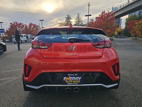 Used 2021 Hyundai Veloster Turbo FWD image 10