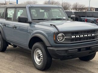 New 2025 Ford Bronco Base video 2